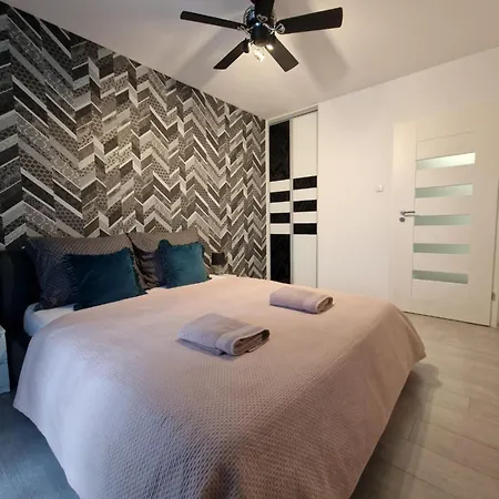 Z Basenem Laura Polanki Park Apartmán Kolobřeh
