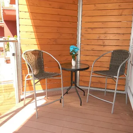 Apartment Z Basenem Laura Polanki Park