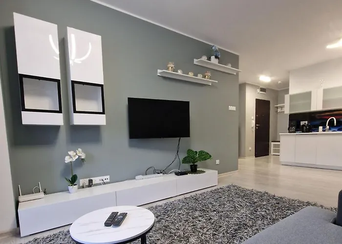 Apartment Z Basenem Laura Polanki Park *