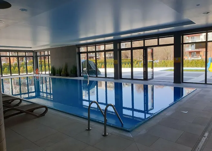 Z Basenem Laura Polanki Park Apartment Kolberg