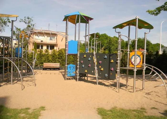 Z Basenem Laura Polanki Park Apartment *